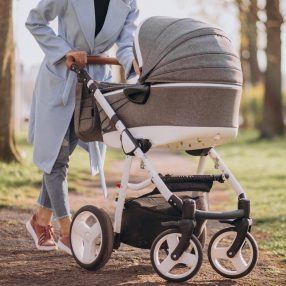 ÚJSZÜLÖTT BABAKOCSI 3:1